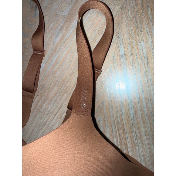 Aerie Smoothez Real Free Full Coverage
Lightly Lined Bra Horizon size 38DD - Picture 5 of 9